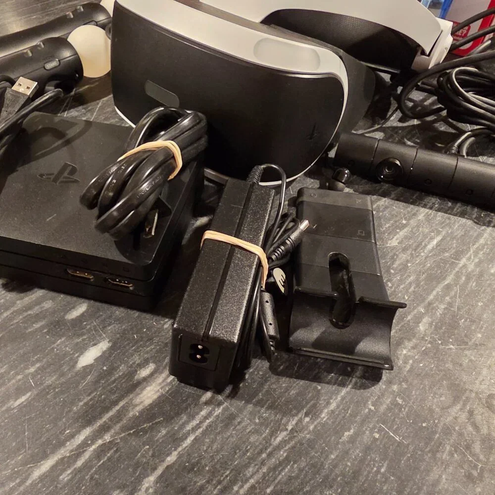 Playstation Virtual Reality Headset Game Bundle